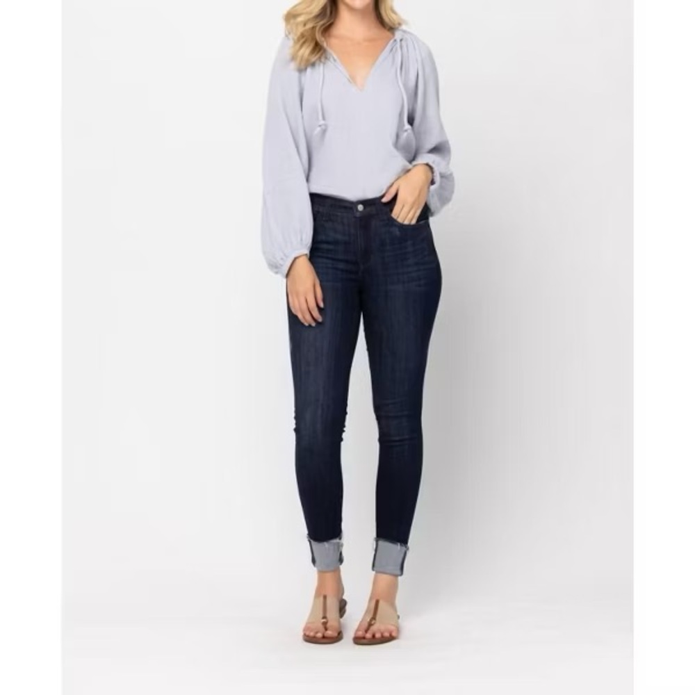 Judy Blue Cuffed Mid Rise Stretch Dark Wash Skinny Denim Jeans. Size 9/29